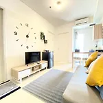 Cheerful And Homey 2Br Apartment At Parahyangan Residence By Travelio