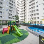 Cheerful And Homey 2Br Apartment At Parahyangan Residence By Travelio