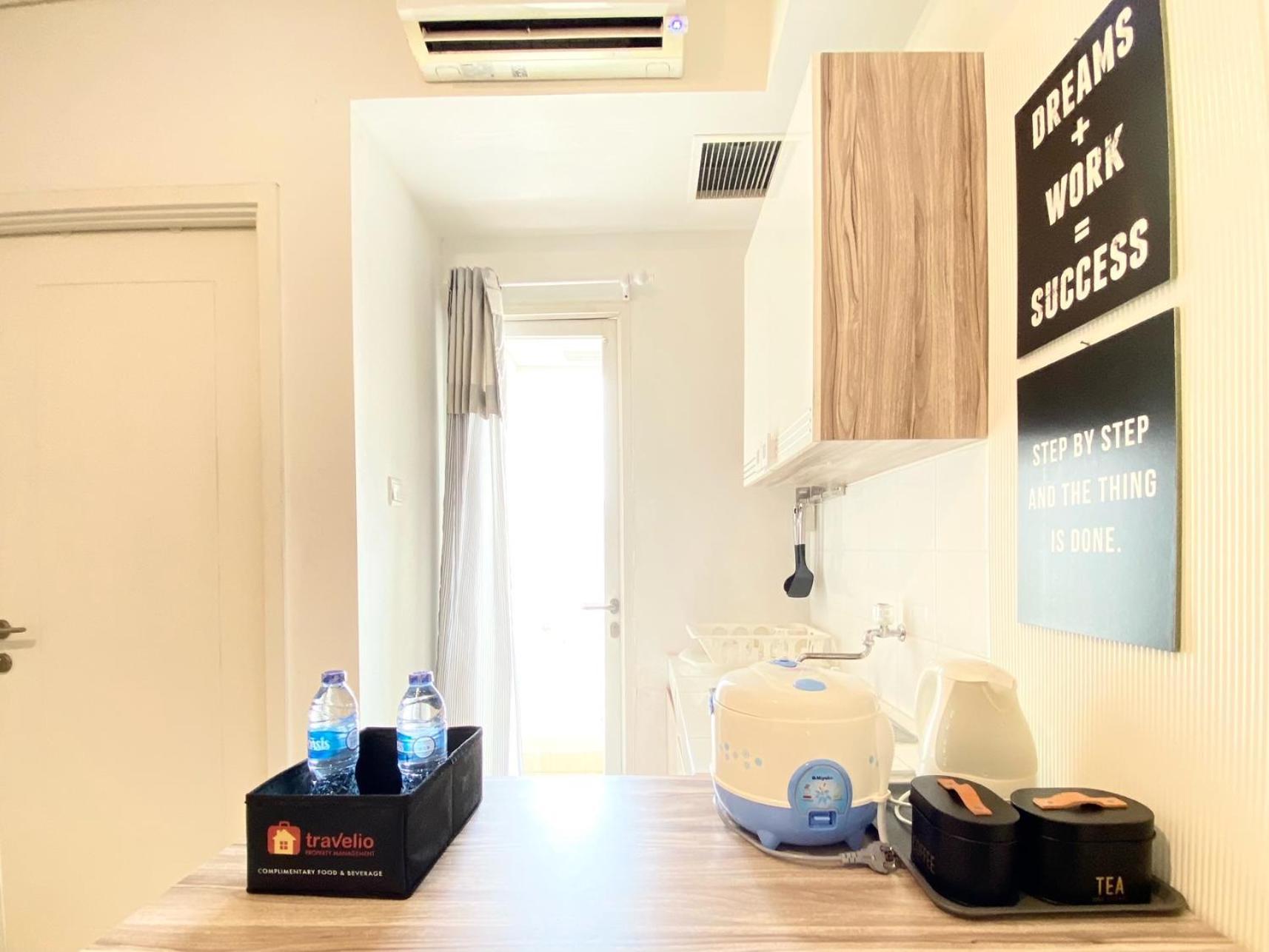 Apartemen Cheerful And Homey 2br At Parahyangan By Travelio *